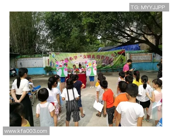 景菡一的成长之路与人生哲学探索：从梦想起航到现实追逐的心路历程